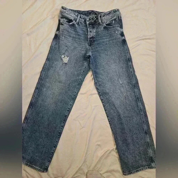 Low Rise Medium Wash Ripped Baggy Straight Jeans - Picture 1 of 5